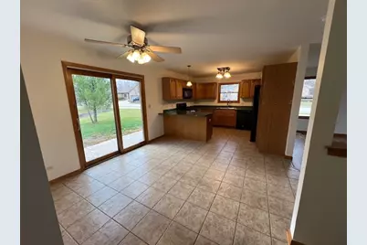 905 Randall Court, Marengo, IL 60152 - Photo 9