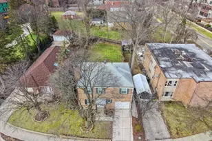 887 Deerfield Rd, Highland Park, IL 60035 - Photo 3