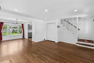 887 Deerfield Rd, Highland Park, IL 60035 - Photo 7