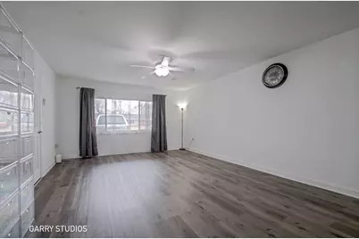 730 Ashley Court, Hoffman Estates, IL 60169 - Photo 19