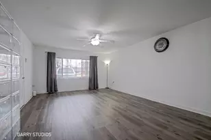 730 Ashley Ct, Hoffman Estates, IL 60169 - Photo 19