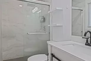 730 Ashley Ct, Hoffman Estates, IL 60169 - Photo 23