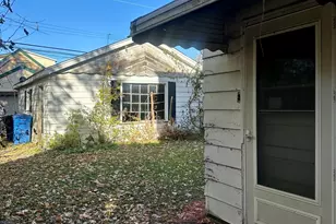5030 W Roscoe St, Chicago, IL 60641 - Photo 15