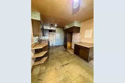 5030 W Roscoe Street, Chicago, IL 60641 - Photo 7