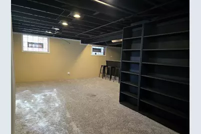 8955 S Cornell Avenue, Chicago, IL 60617 - Photo 25