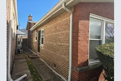 8955 S Cornell Avenue, Chicago, IL 60617 - Photo 35