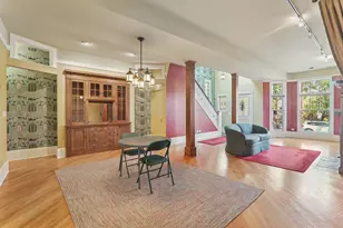 1027 W Newport Ave, Chicago, IL 60657 - Photo 9