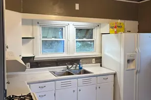 2532 Johnson St, West Brooklyn, IL 61378 - Photo 3