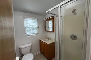 5540 N Fairview Ave, Chicago, IL 60656 - Photo 23