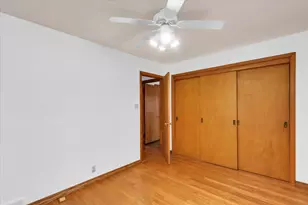 617 W John St, Champaign, IL 61820 - Photo 17