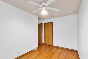 617 W John St, Champaign, IL 61820 - Photo 19