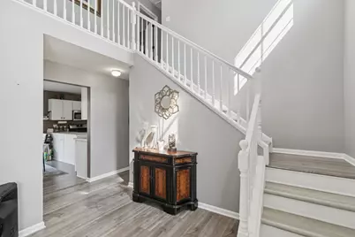 1290 E Fox Chase Drive, Round Lake Beach, IL 60073 - Photo 5