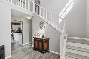 1290 E Fox Chase Dr, Round Lake Beach, IL 60073 - Photo 5