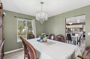 1290 E Fox Chase Dr, Round Lake Beach, IL 60073 - Photo 13