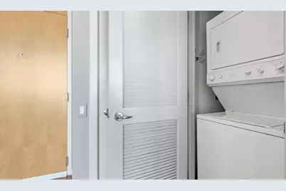 500 W Superior Street #2002, Chicago, IL 60654 - Photo 17