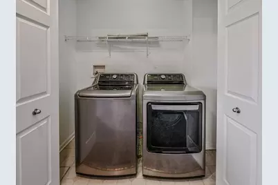 1090 Maubert Court, Carol Stream, IL 60188 - Photo 19