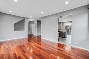 1090 Maubert Ct, Carol Stream, IL 60188 - Photo 7