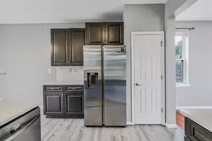 1090 Maubert Ct, Carol Stream, IL 60188 - Photo 15