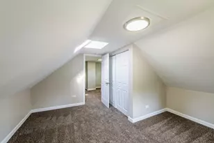 [Address not provided], Brookfield, IL 60513 - Photo 19