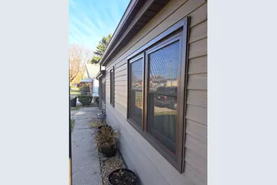 7807 Parkside Avenue, Burbank, IL 60459 - Photo 21