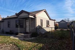 7807 Parkside Ave, Burbank, IL 60459 - Photo 3