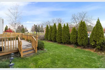 686 Legends Drive, Carol Stream, IL 60188 - Photo 15