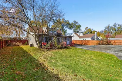 9435 S 78th Avenue, Hickory Hills, IL 60457 - Photo 19