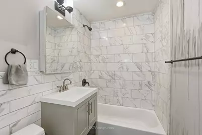 9435 S 78th Avenue, Hickory Hills, IL 60457 - Photo 11