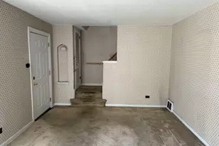 5320 S Oak Park Ave, Chicago, IL 60638 - Photo 5