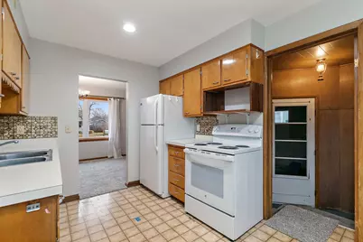 2 Adams Street, East Dundee, IL 60118 - Photo 13