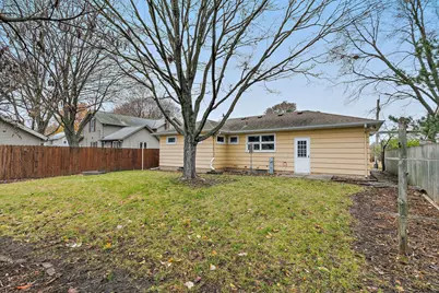 2 Adams Street, East Dundee, IL 60118 - Photo 25