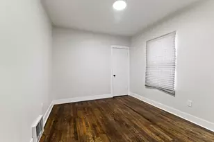 10211 S Yale Ave, Chicago, IL 60628 - Photo 11