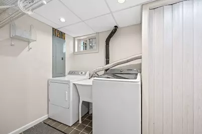 4817 Stonewall Avenue, Downers Grove, IL 60515 - Photo 33