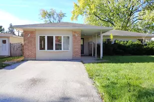 365 Waverly St, Park Forest, IL 60466 - Photo 1