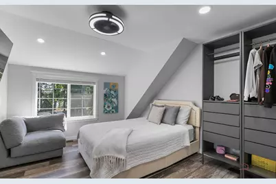 68 E Lakeview Avenue, Round Lake Beach, IL 60073 - Photo 31