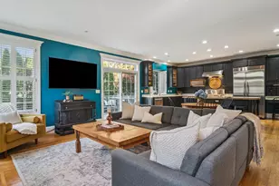 320 Washington St, Barrington, IL 60010 - Photo 3