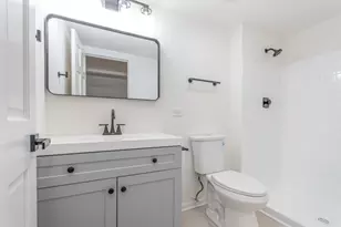 2S261 Sanchez Dr, Warrenville, IL 60555 - Photo 17