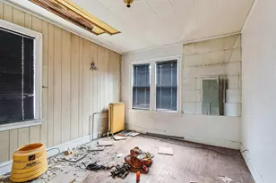 3057 E 79th Pl, Chicago, IL 60617 - Photo 21