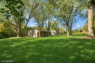 65 Round Barn Rd, Barrington Hills, IL 60010 - Photo 49