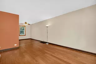 6403 S Lorel Ave, Chicago, IL 60638 - Photo 3