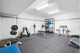 6301 N Sheridan Rd, Chicago, IL 60660 - Photo 15