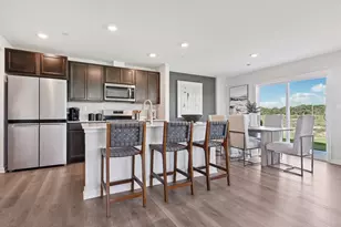 3516 Richardson Cir, Yorkville, IL 60560 - Photo 9