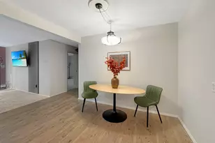 124 N Whistler Ave, Freeport, IL 61032 - Photo 9