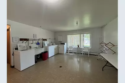 124 N Whistler Avenue #B8, Freeport, IL 61032 - Photo 21