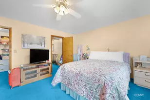 1354 W Byron Ave, Addison, IL 60101 - Photo 17