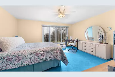 1354 W Byron Avenue #D, Addison, IL 60101 - Photo 15