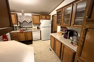 2073 Sunset Ln, Belvidere, IL 61008 - Photo 5