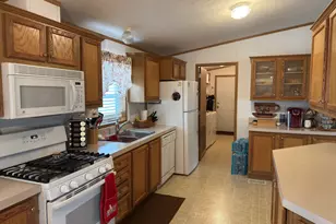 2073 Sunset Ln, Belvidere, IL 61008 - Photo 9