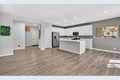 1001 Draper Road, McHenry, IL 60050 - Photo 3