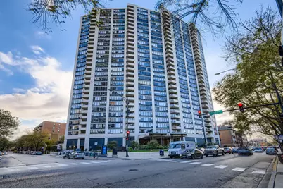 3930 N Pine Grove Avenue #1002, Chicago, IL 60613 - Photo 1